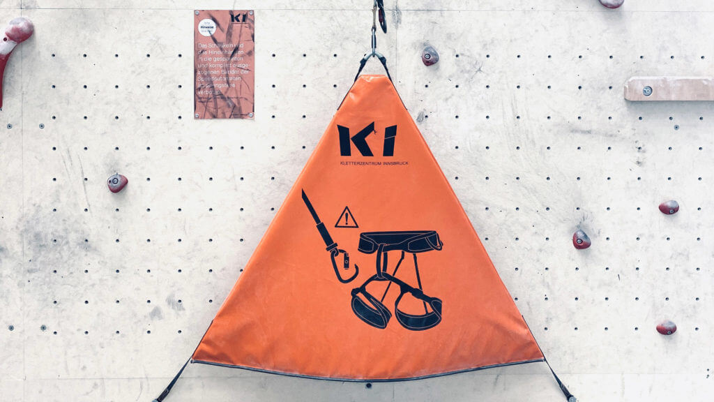 Wollen wir aus Unfällen lernen? I bergundsteigen.blog|Vorfall Unfall Trichter I bergundsteigen.blog|Walter Siebert I bergundsteigen.blog