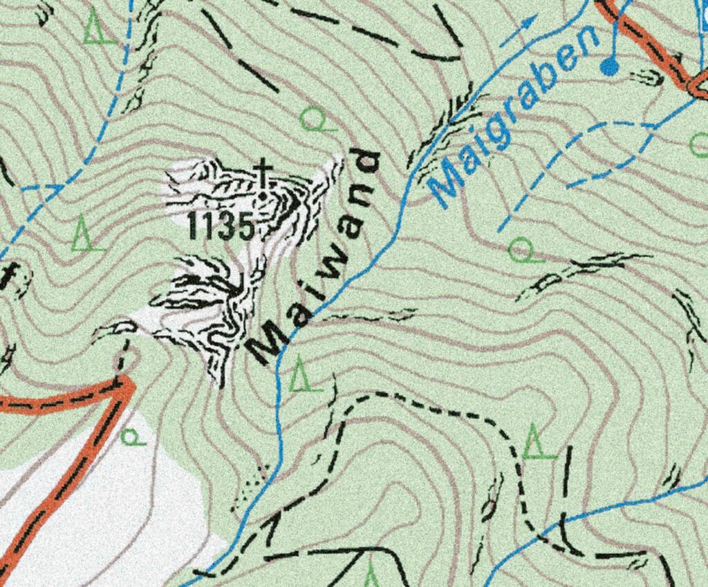 Alpenvereinskarte ohne ein-
gezeichneten Weg zum Gipfel.