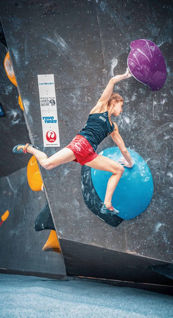 Schulterbelastung beim Bouldern