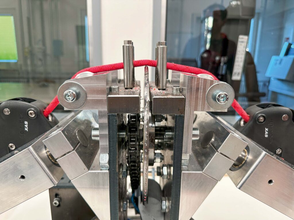 Seilschneide-Maschine von Edelrid.