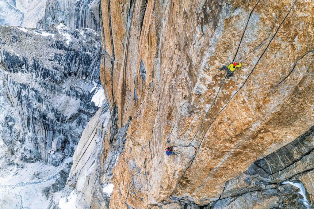 Babsi Zangerl in der „Eternal Flame“ am Nameless Tower, Pakistan.