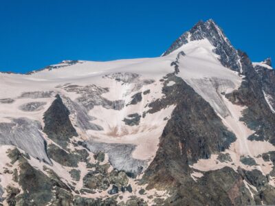 Großglockner mit Schnee und Eis